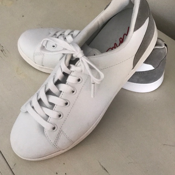 ellen degeneres shoes clarks